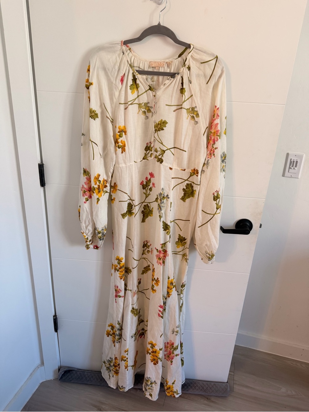 ByTimo Cream Floral Long Sleeve Maxi Dress
